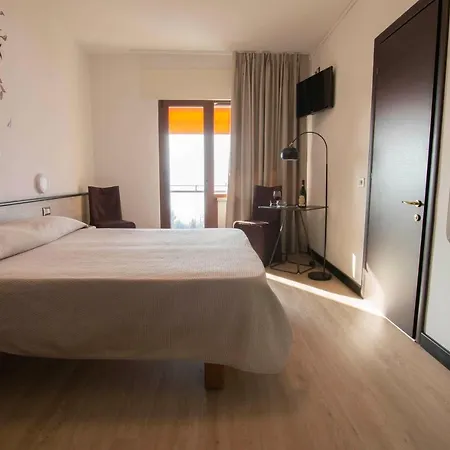 San Zeno Szálloda 3*